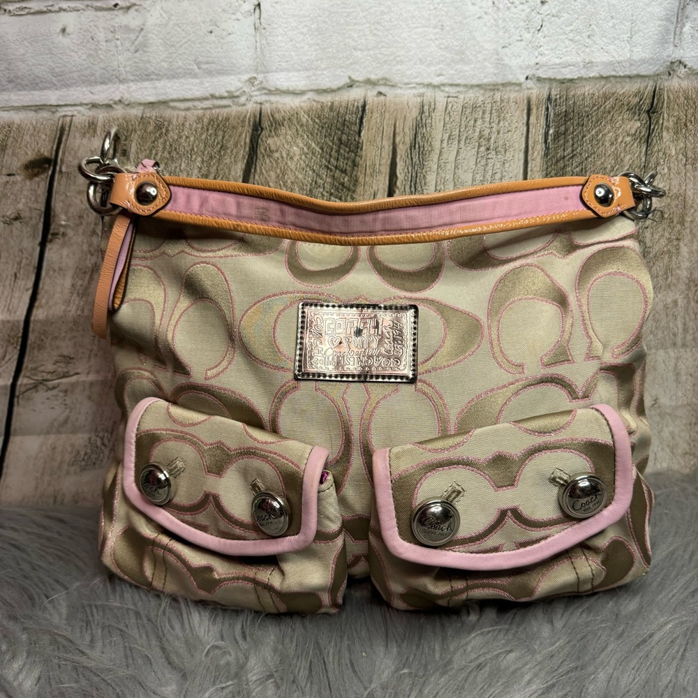 SOLD—— COACH - Shoulder bag - Picture 1 of 15
